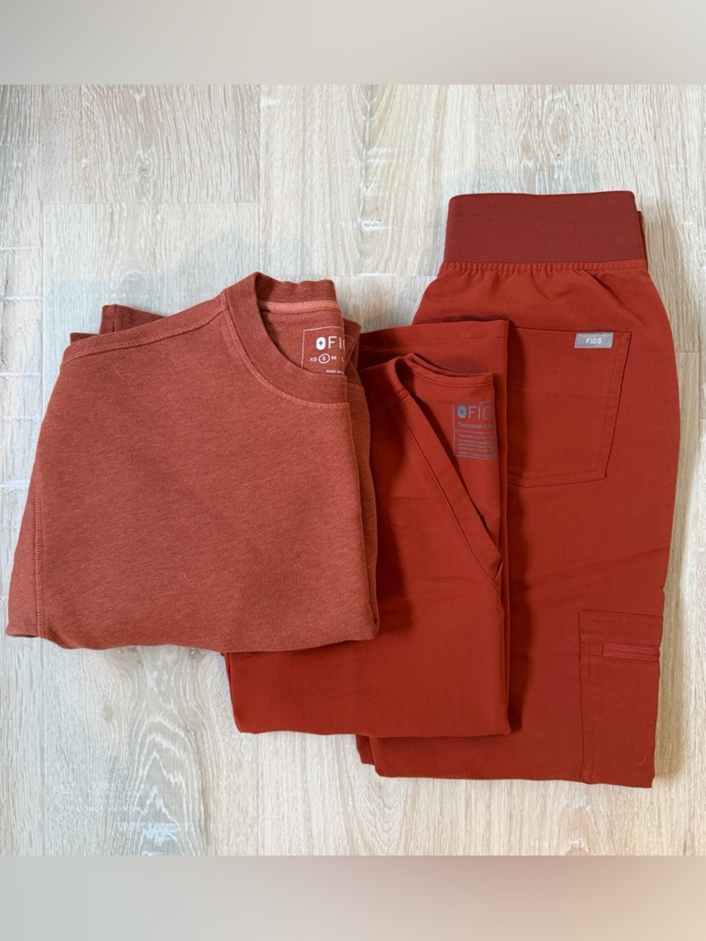 Figs Auburn scrub set 🍁